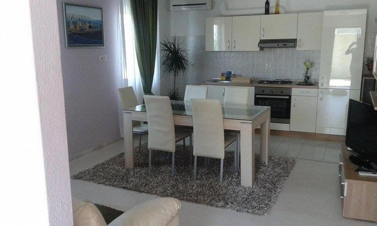 Apartman Kristina تروغير المظهر الخارجي الصورة
